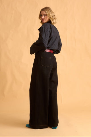 karavan clothing fashion fall winter 25 homecoming krvn collection bettina shirt black