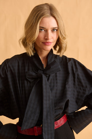 karavan clothing fashion fall winter 25 homecoming krvn collection bettina shirt black