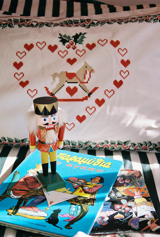 karavan clothing fashion fall winter 25 homecoming rookies collection kid pillow case christmas green stripes