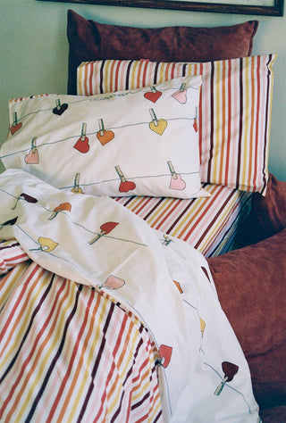 Kid Fitted Sheet (Multicolor Stripes)