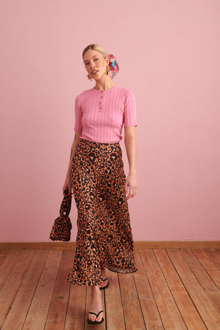 karavan clothing fashion spring summer 24 collection ricardo top pink