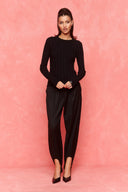karavan fall winter 26' collection scarlett knitted top black