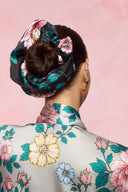 karavan fall winter 26' collection neria scrunchie floral black