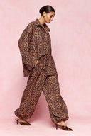 karavan fall winter 26' collection daphnie shirt leopard