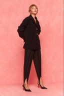 karavan fall winter 26' collection olsen knitted pullover black