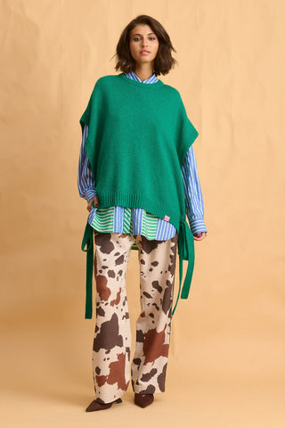 karavan clothing fashion fall winter 25 homecoming collection maxime knitted vest green