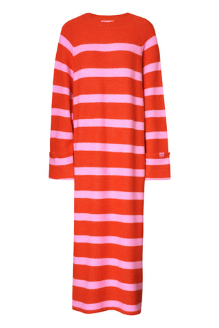 karavan clothing fashion fall winter 25 homecoming collection amira knitted dress pink red stripes