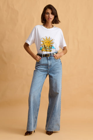 karavan clothing fashion fall winter 25 homecoming collection blake tee white sun