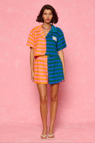 karavan clothing fashion spring summer 26 nai weekendwear collection maribel crop shirt orange pink green blue lines