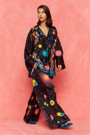karavan fall winter 26' collection mae shirt black