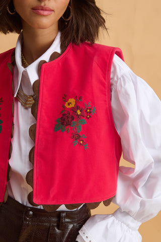 karavan clothing fashion fall winter 25 homecoming collection myrto vest pink