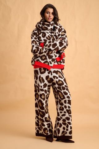 karavan clothing fashion fall winter 25 homecoming collection juno knitted trousers leopard