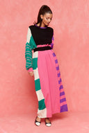 karavan fall winter 26' collection cecilia knitted dress pink black