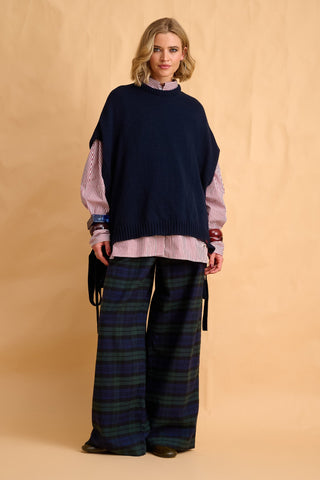 karavan clothing fashion fall winter 25 homecoming collection maxime knitted vest blue