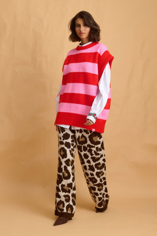 karavan clothing fashion fall winter 25 homecoming collection amelia knitted vest pink red stripes