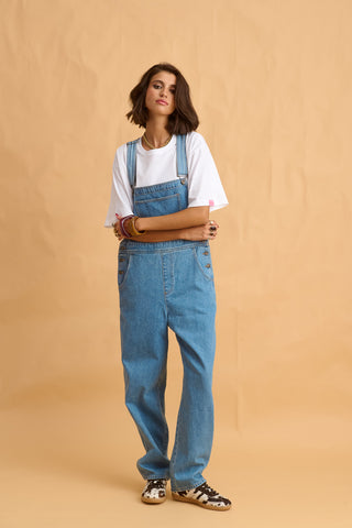 karavan clothing fashion fall winter 25 homecoming collection dino tee eye white