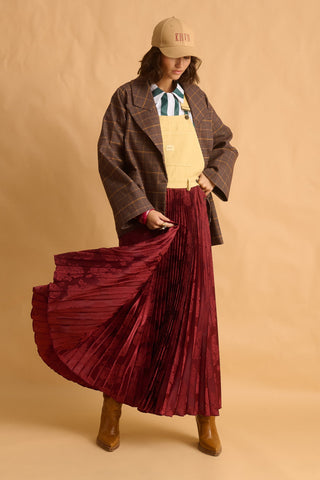 karavan clothing fashion fall winter 25 homecoming krvn collection eleonora dress bordeaux