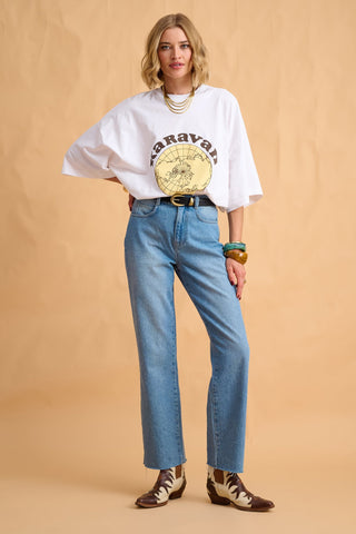 karavan clothing fashion fall winter 25 homecoming collection emmy tee globe white