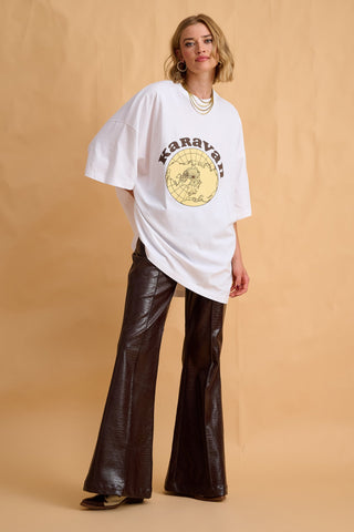 karavan clothing fashion fall winter 25 homecoming collection emmy tee globe white