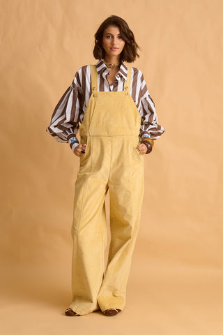 karavan clothing fashion fall winter 25 homecoming krvn collection lisvel shirt brown stripes