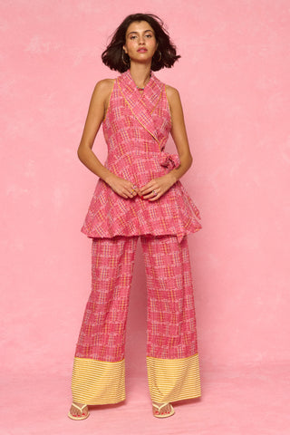 karavan clothing fashion spring summer 26 nai weekendwear collection hana trousers checked red