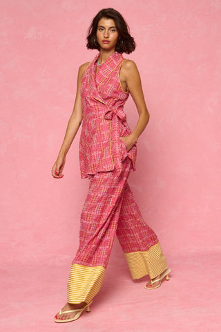 karavan clothing fashion spring summer 26 nai weekendwear collection hana trousers checked red