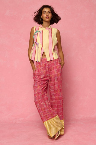 karavan clothing fashion spring summer 26 nai weekendwear collection hana trousers checked red