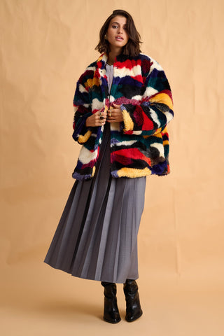 karavan clothing fashion fall winter 25 homecoming collection argie coat multicolor