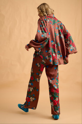 karavan clothing fashion fall winter 25 homecoming collection holly shirt brown red carnation