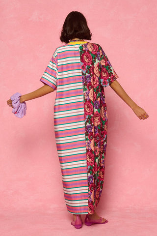 karavan clothing fashion spring summer 26 nai weekendwear collection irida dress floral print aqua lines