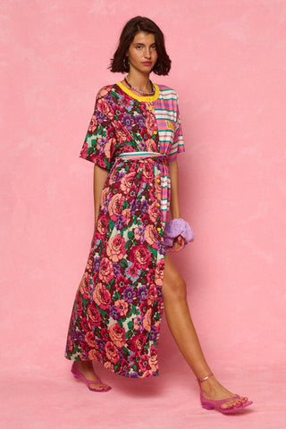 karavan clothing fashion spring summer 26 nai weekendwear collection irida dress floral print aqua lines