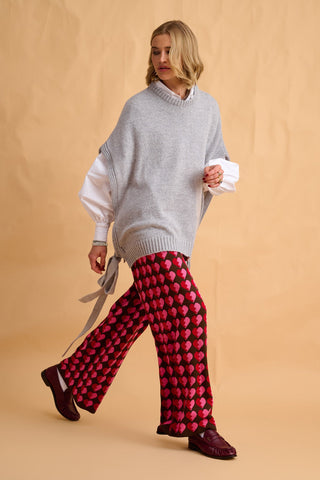 karavan clothing fashion fall winter 25 homecoming collection maxime knitted vest grey