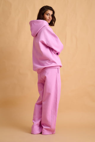 karavan clothing fashion fall winter 25 homecoming collection logan hoodie pink