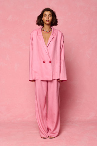 karavan clothing fashion spring summer 26 nai weekendwear collection lucinda blazer pink