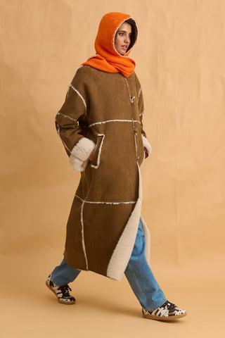 karavan clothing fashion fall winter 25 homecoming collection megan coat brown