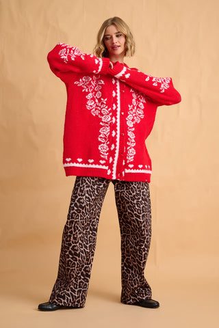 karavan clothing fashion fall winter 25 homecoming collection neville knitted cardigan red