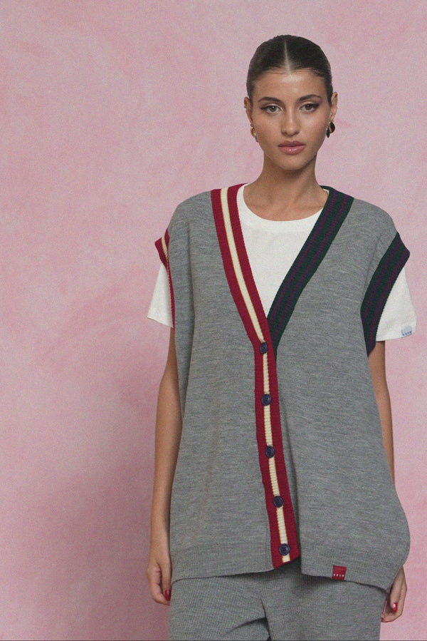 karavan fall winter 26' collection betsy knitted vest grey