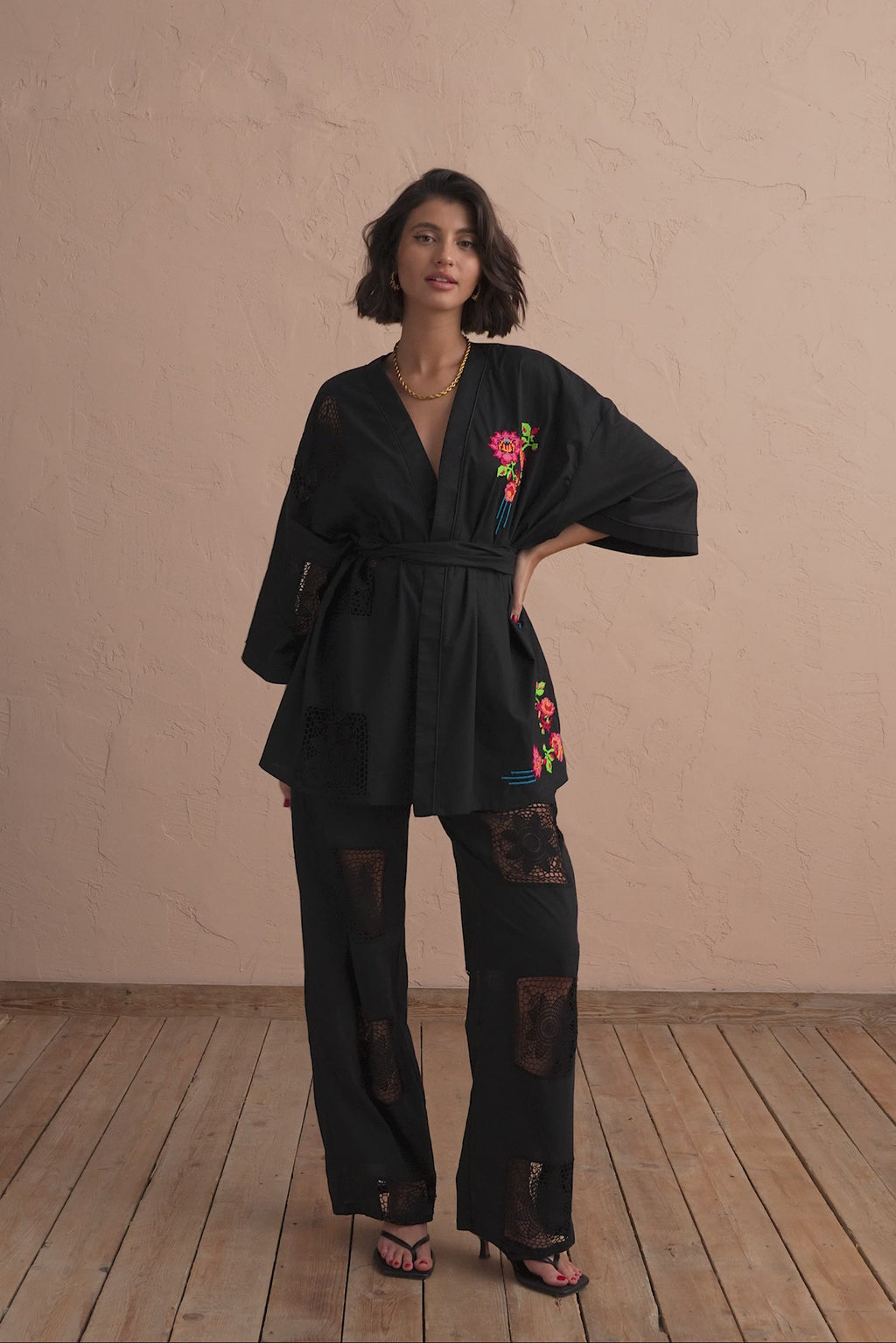 karavan clothing fashion spring summer 25 persa kimono black
