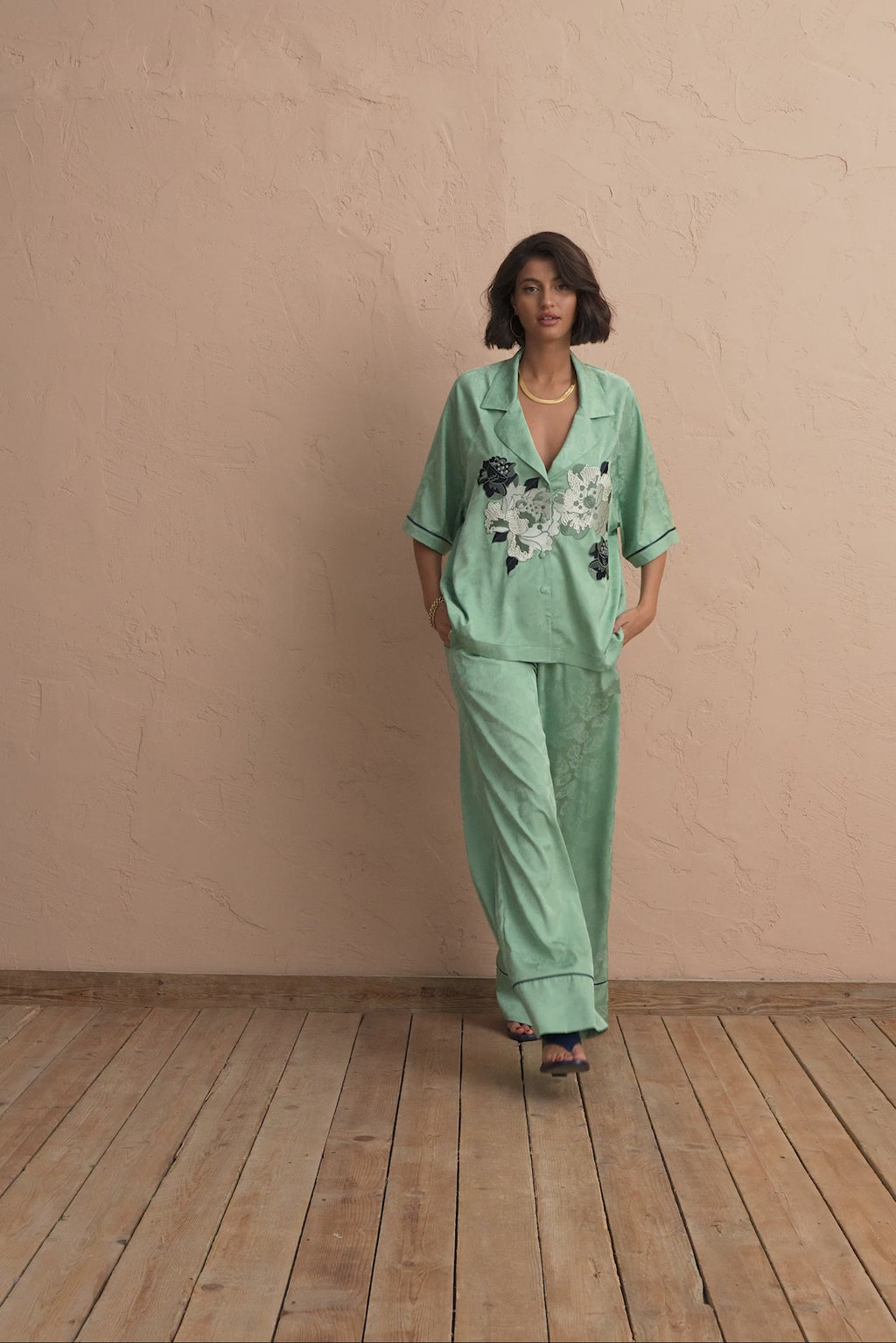 karavan clothing fashion spring summer 25 krvn rachel trousers light green
