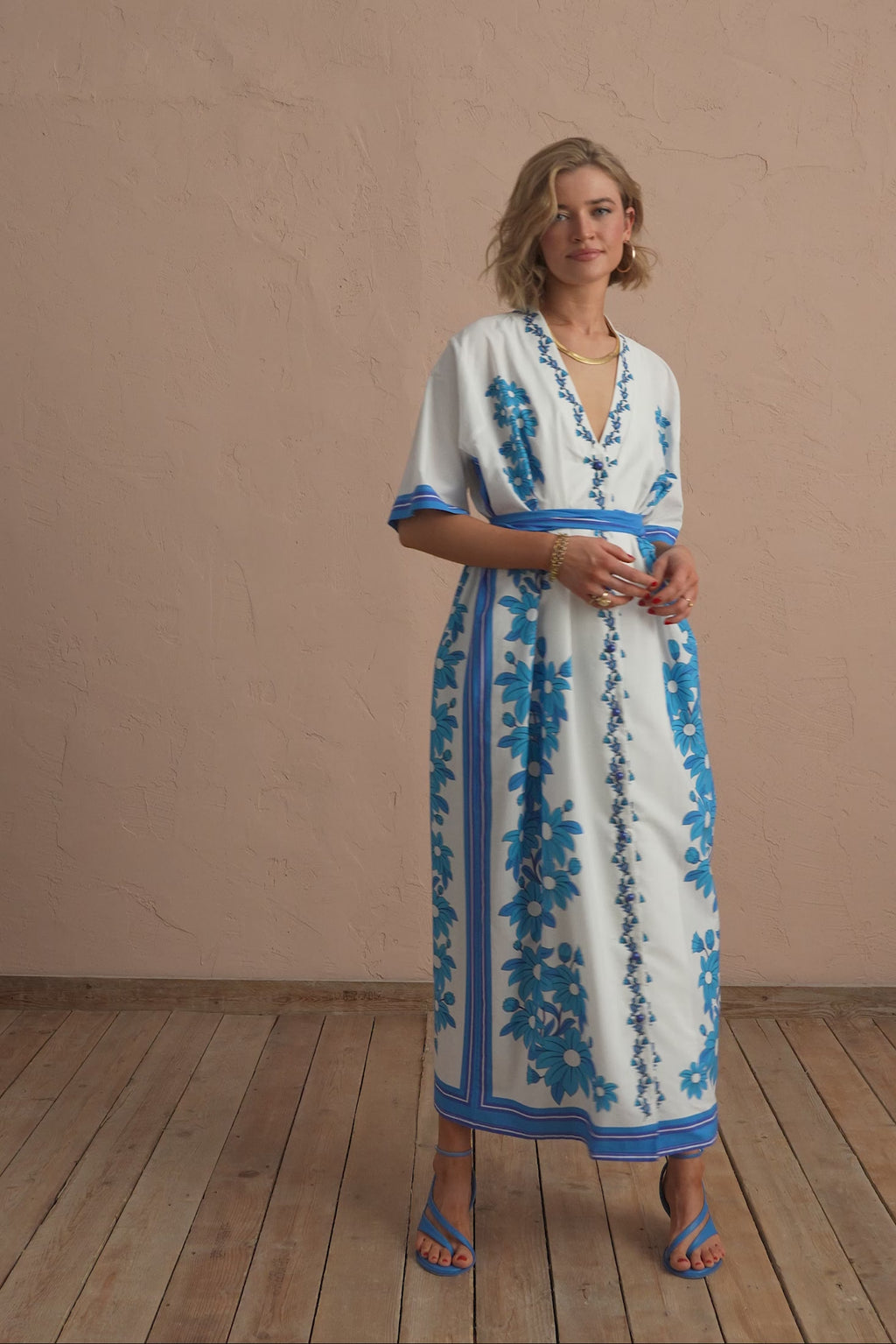 karavan clothing fashion spring summer 25 renata dress blue floral