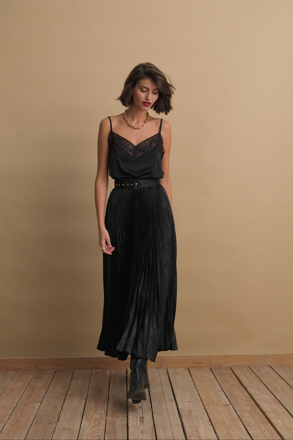 karavan clothing fashion KRVN well i did fall winter 24 25 linda skirt black