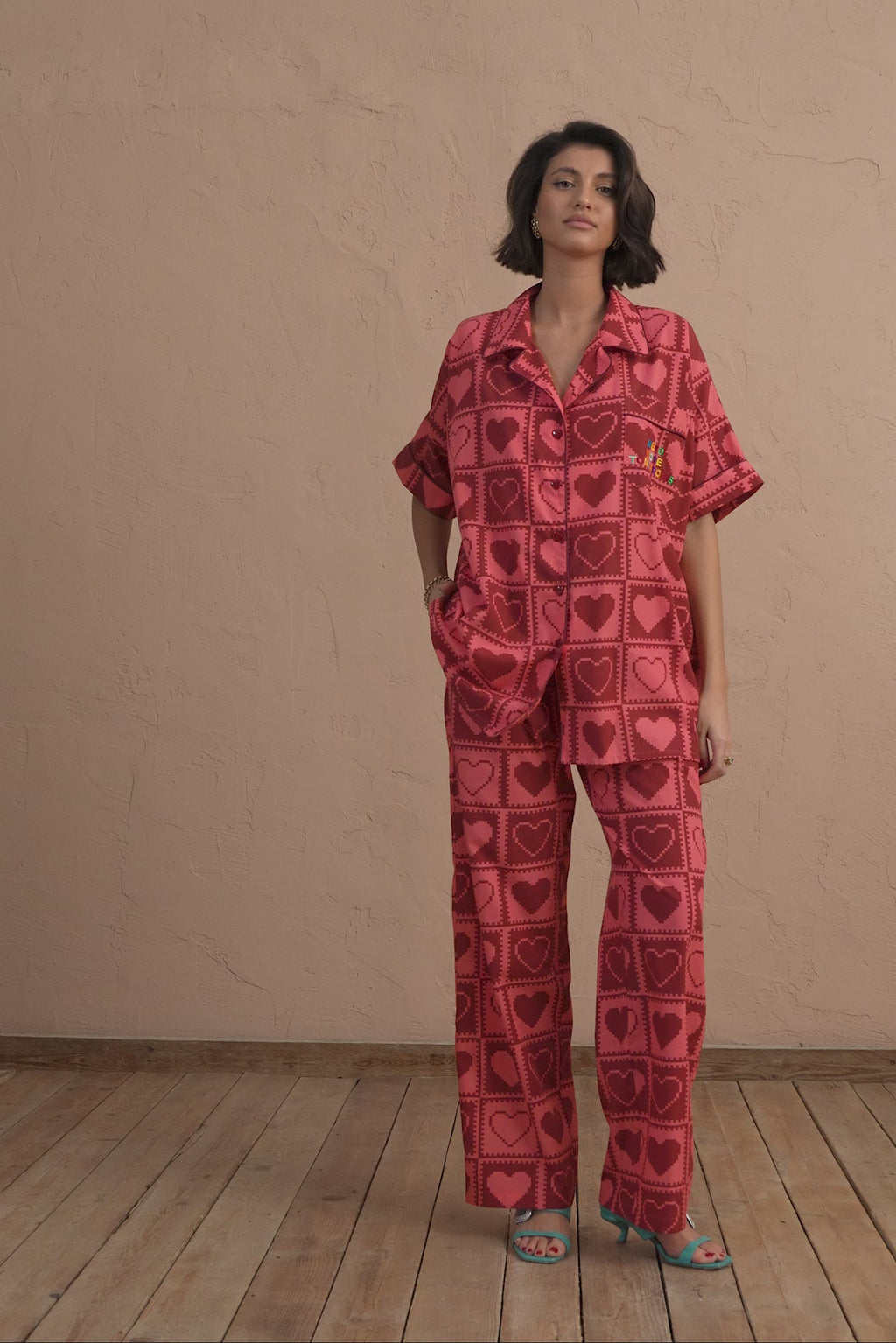 karavan clothing fashion spring summer 25 cher shirt heart pink bordeaux