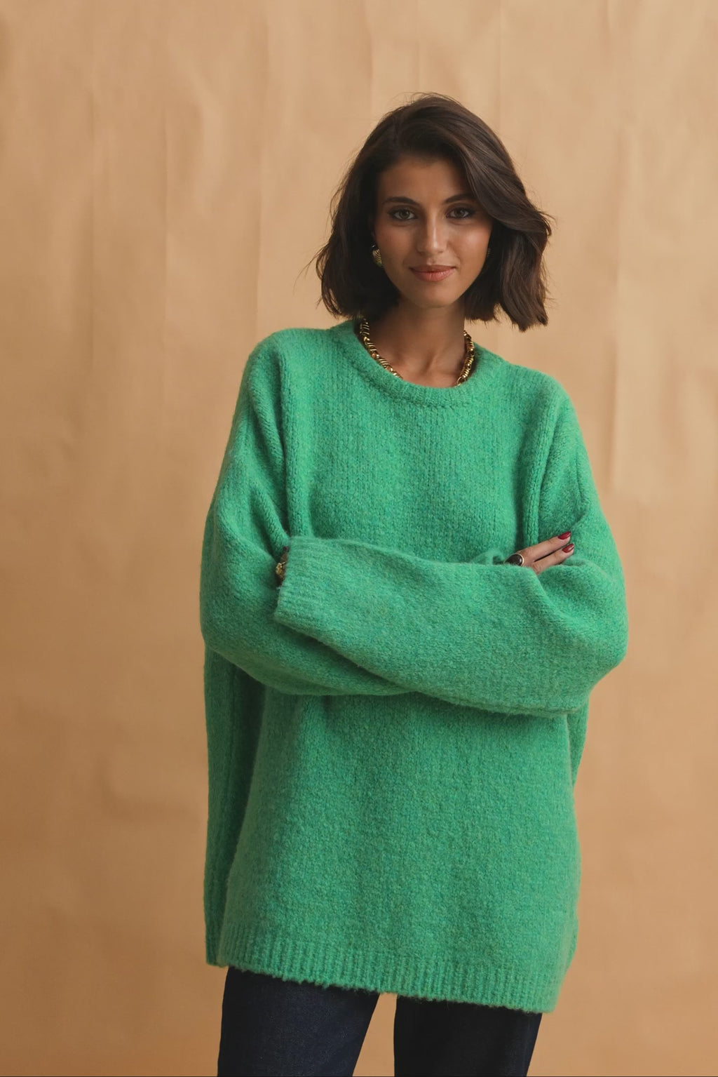 karavan clothing fashion fall winter 25 homecoming collection zoe pullover green