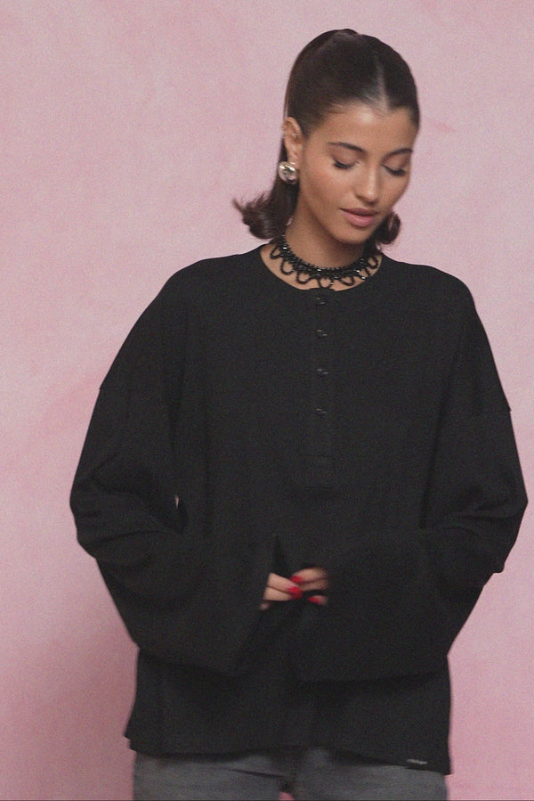 karavan fall winter 26' collection penny top black