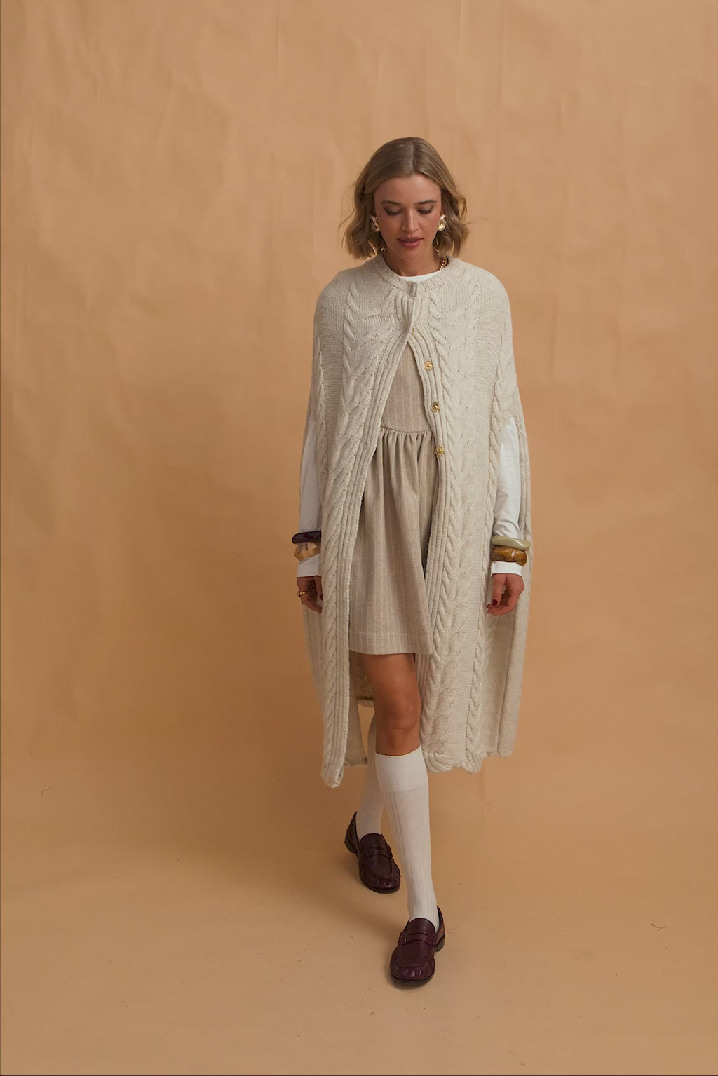 karavan clothing fashion fall winter 25 homecoming krvn collection blair knitted cape ivory