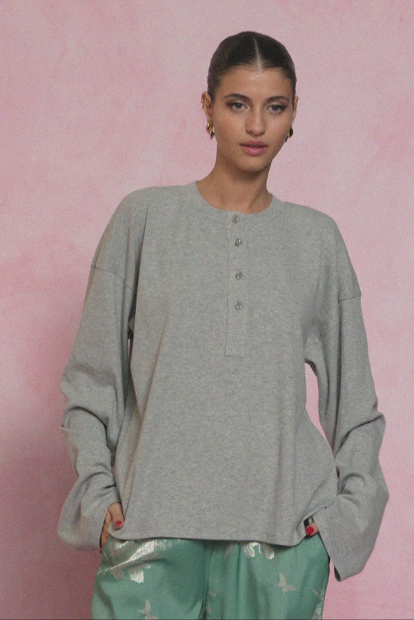 karavan fall winter 26' collection penny top grey