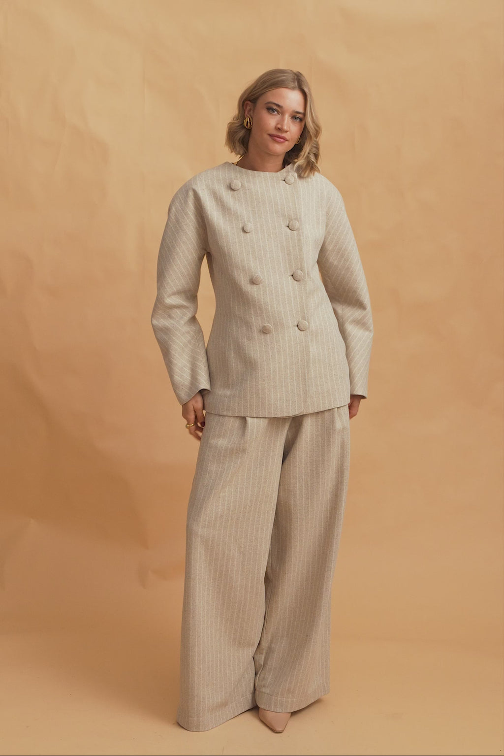 karavan clothing fashion fall winter 25 homecoming krvn collection jennifer blazer beige