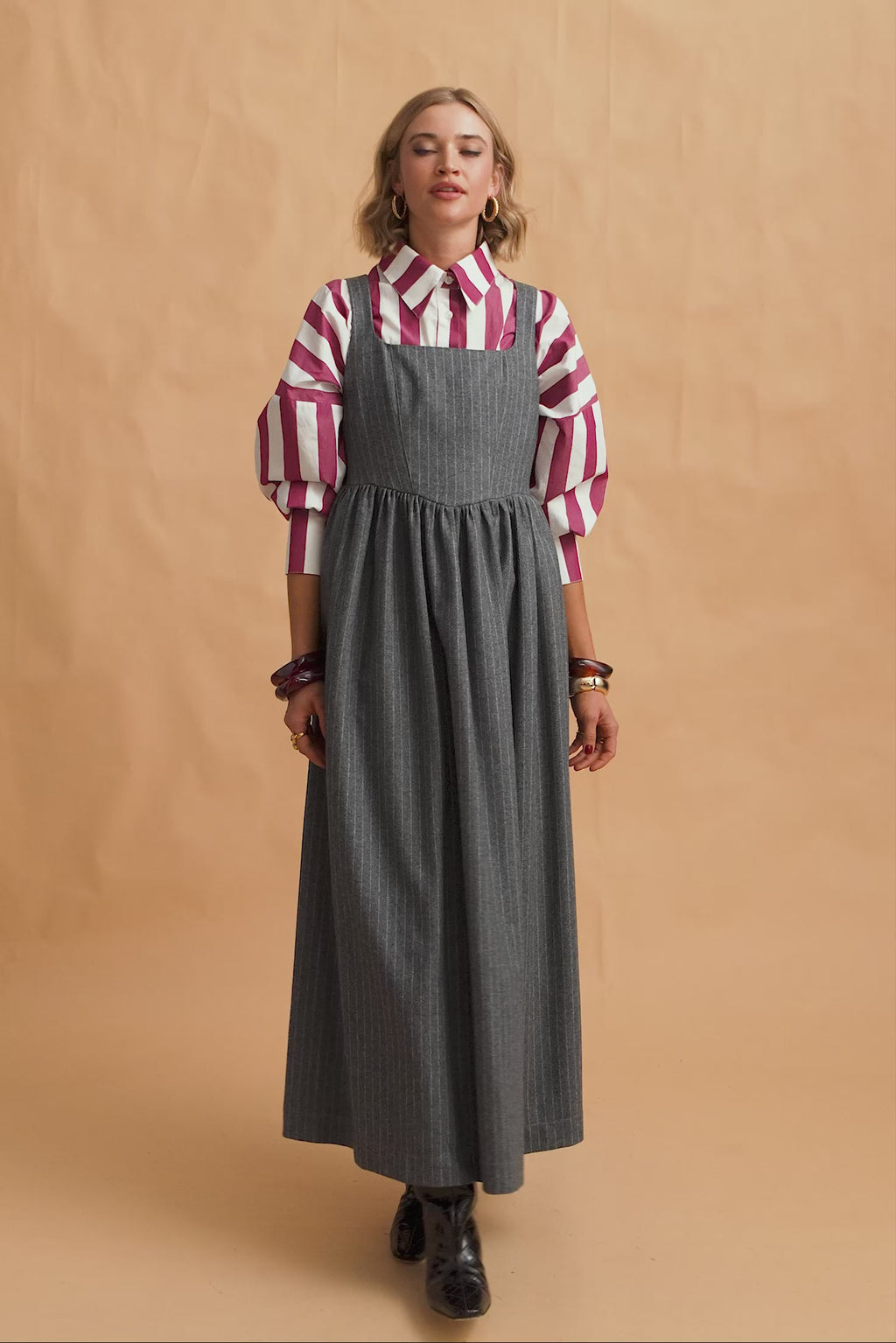 karavan clothing fashion fall winter 25 homecoming krvn collection anitta dress grey