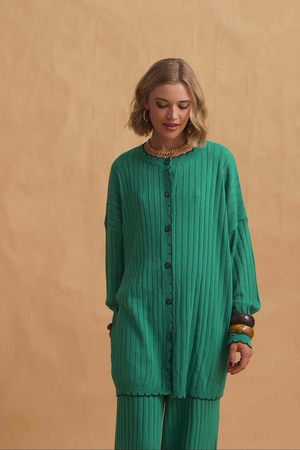 karavan clothing fashion fall winter 25 homecoming krvn collection cherith knitted shirt green