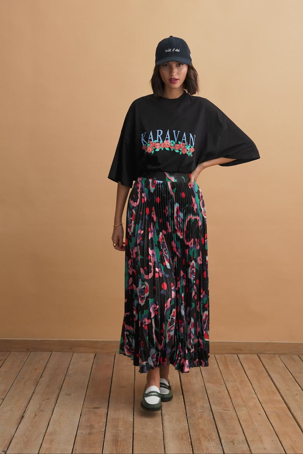 karavan clothing fashion well i did fall winter 24 25 josefina skirt fruit black